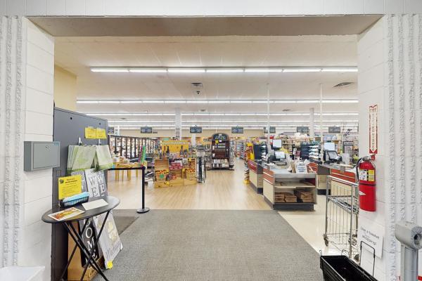 Darrell’s Market & Hardware