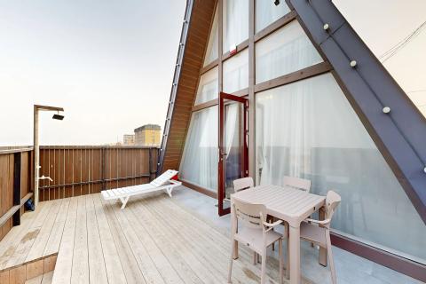 ALONE VILLA